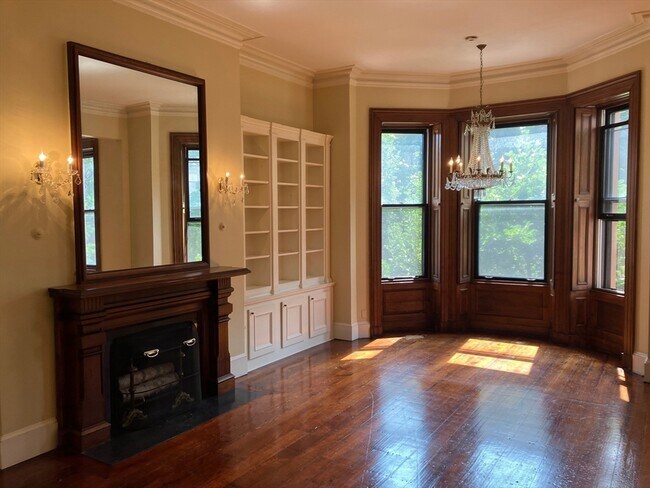 Building Photo - 29 Marlborough St
