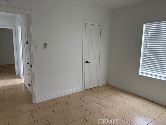 Building Photo - 15398 6th St