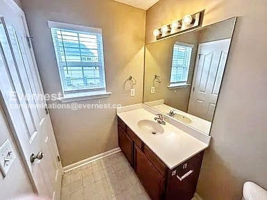 Building Photo - 5170 Hickory Hollow Pkwy