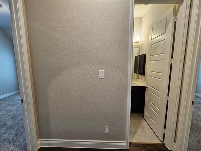 Building Photo - 2065 Snapdragon Rd