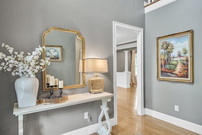 Building Photo - 121 Taylor Farm Rd