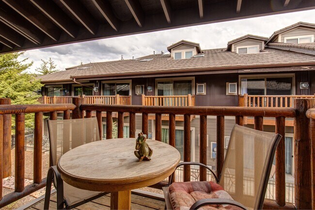 Building Photo - 2235 Sidewinder Dr