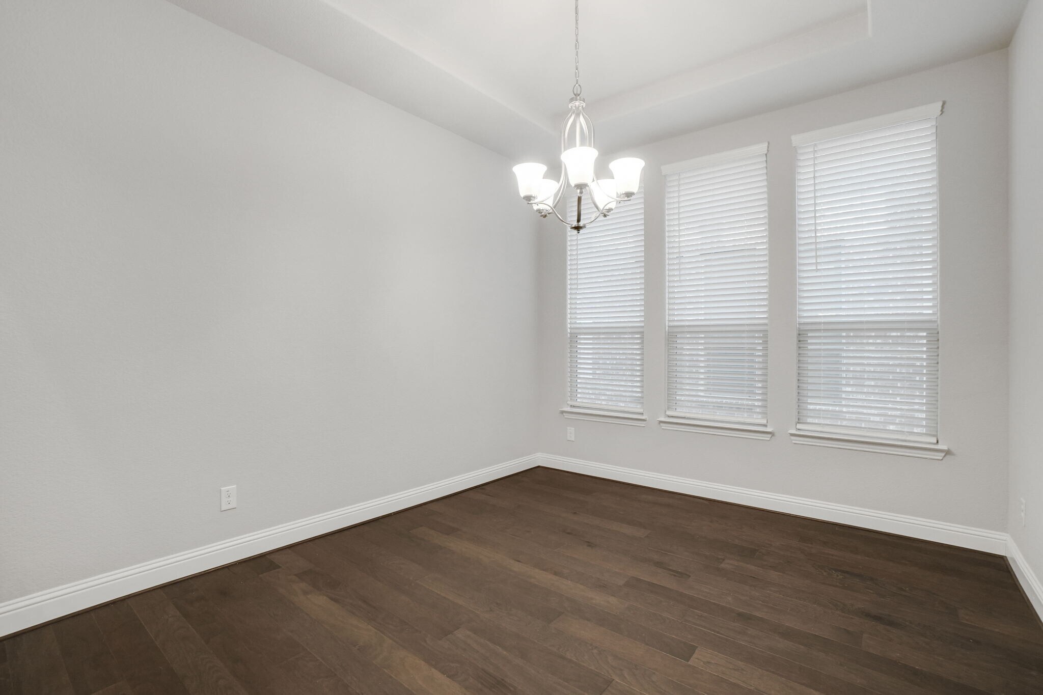 Building Photo - 309 Dove Falls Dr