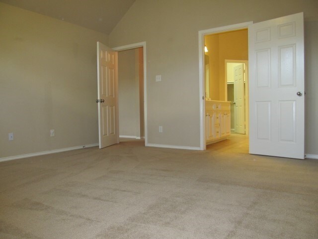 Building Photo - 13022 Golden Water Ct