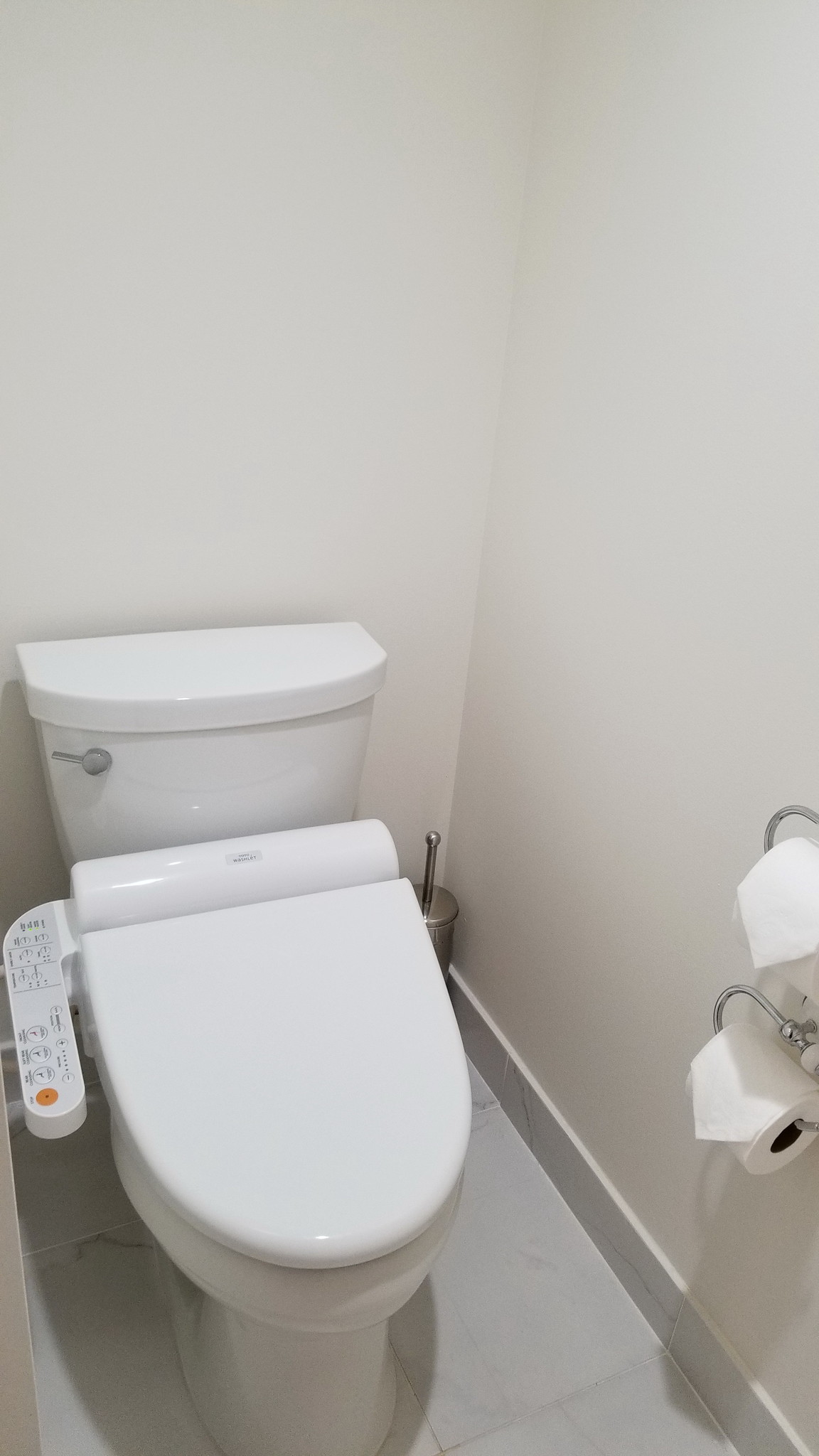 Bidet Toilet seats. - 1837 Kalakaua Ave