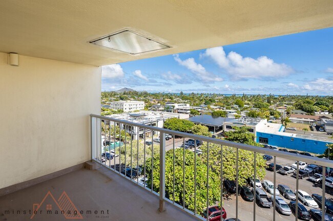 Building Photo - 14 Aulike St