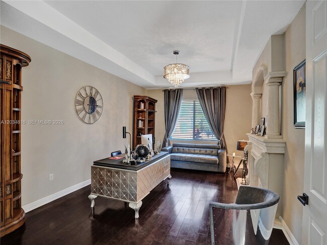 Building Photo - 14321 Jockey Cir
