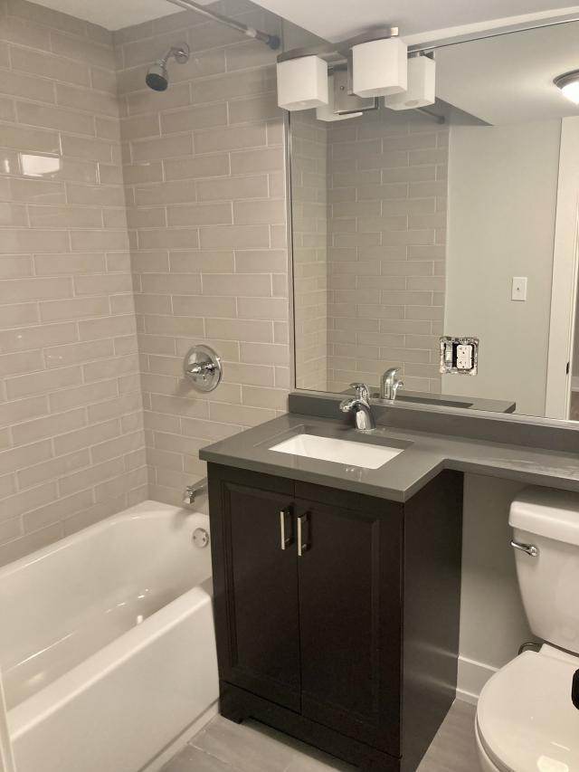 Building Photo - 1 bedroom in Chicago IL 60614