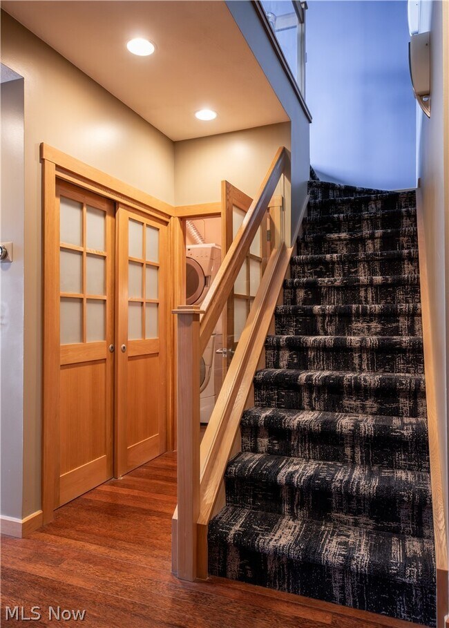 Building Photo - 1237 Washington Ave