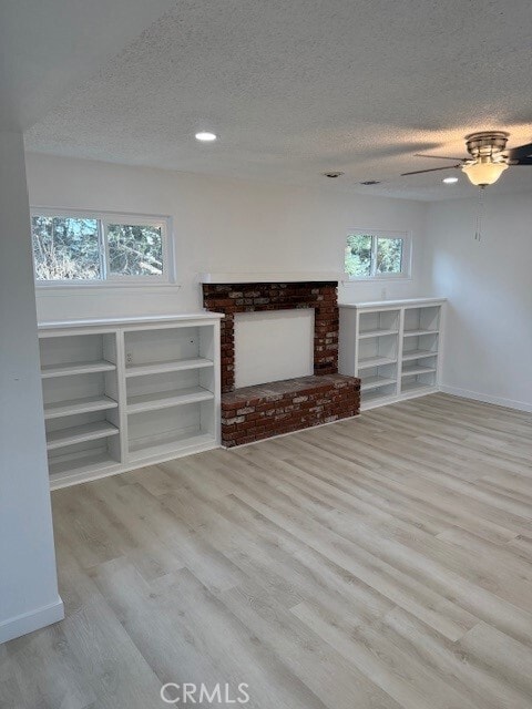 Building Photo - 16520 Adelia St