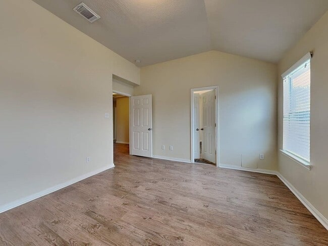 Building Photo - 19110 Deep S Ct