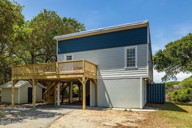 Building Photo - 223 Hoffman Beach Rd