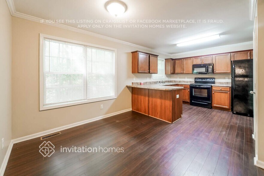 Building Photo - 210 Millstream Ridge