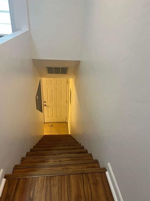 Building Photo - 4608 SW 44th Ln