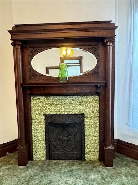 Building Photo - 407 Fallowfield Ave