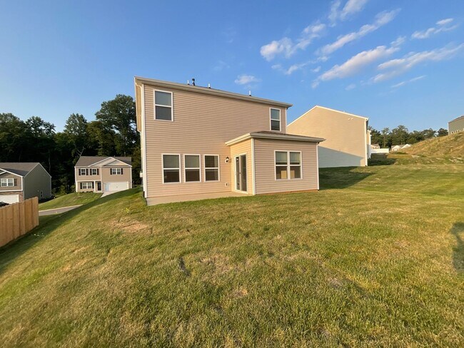 Building Photo - Nice 3 bedroom/2 bath - East Morristown