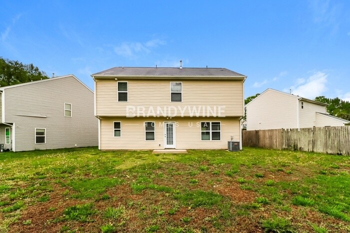 Building Photo - 4650 Esmeralda Drive