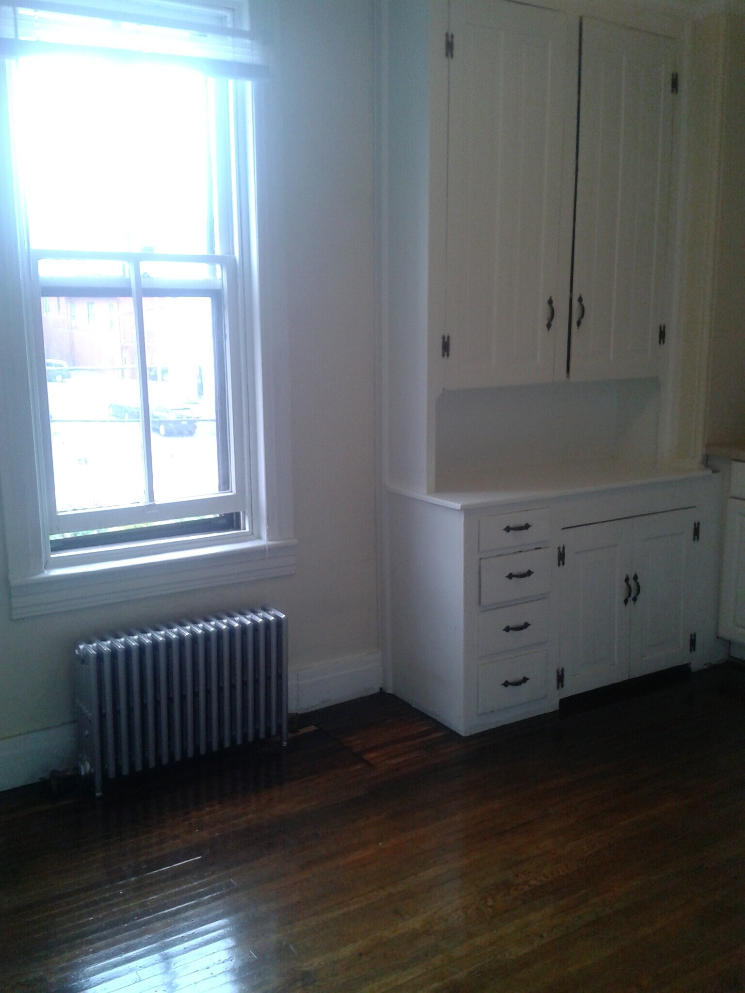 Building Photo - 711 Chestnut St