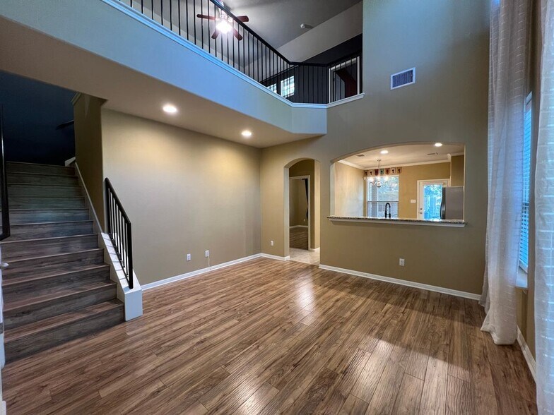 Building Photo - 14001 Avery Ranch Blvd