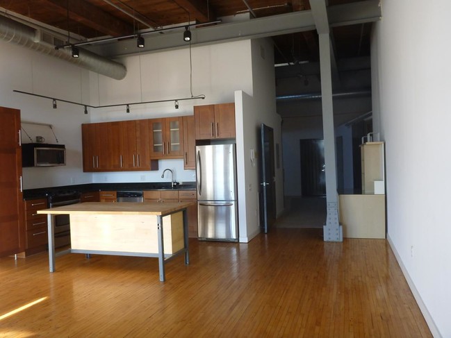 Another kitchen view - 2024 Upland Way