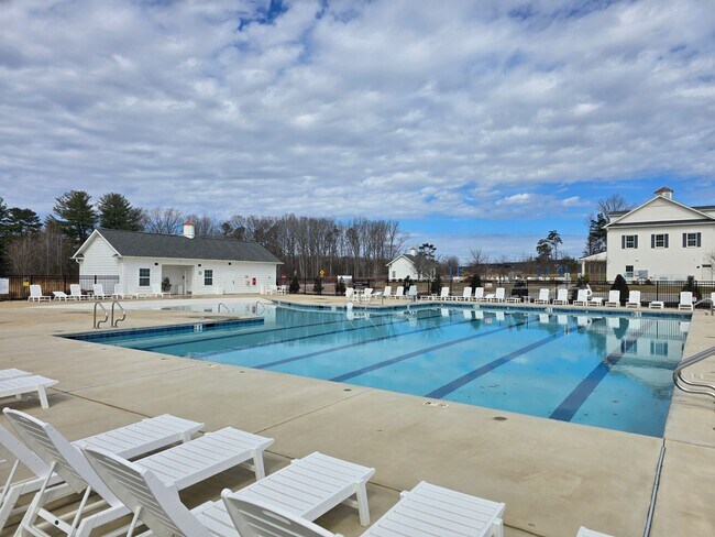 Building Photo - 1816 Pheasant Trce Cir