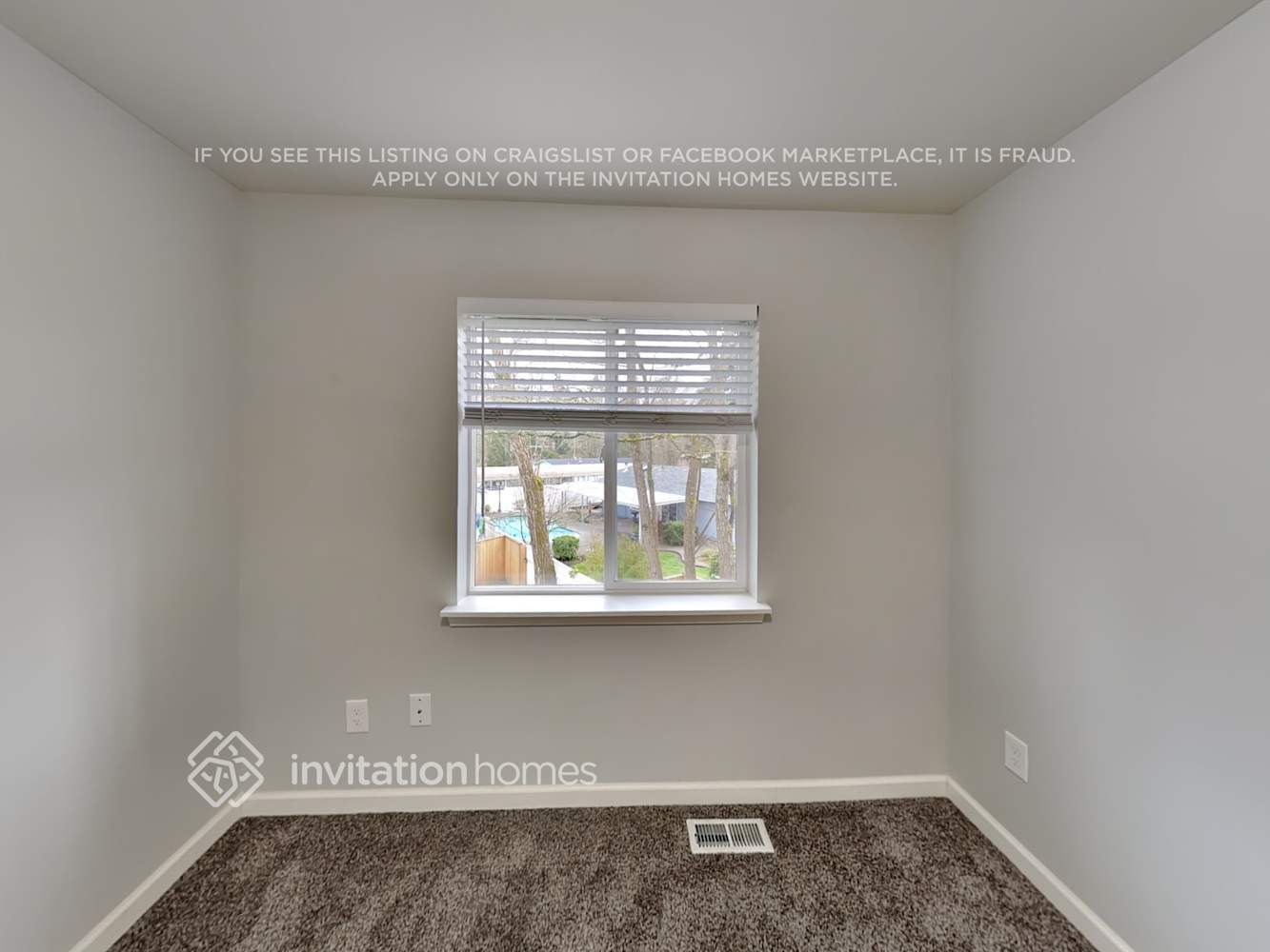 Building Photo - 14416 11th Ave Ct E