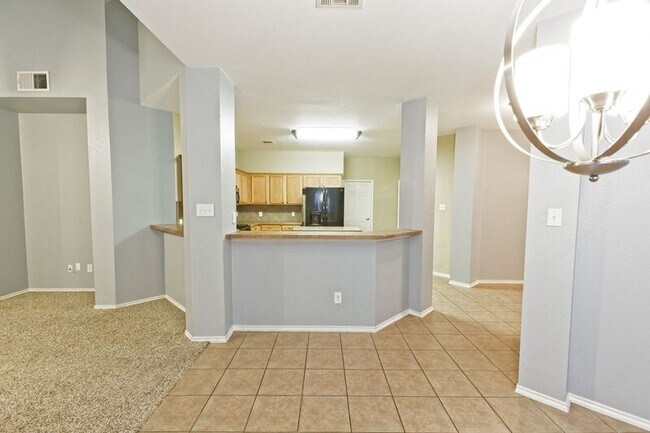 Building Photo - 1201 Rain Fern Dr
