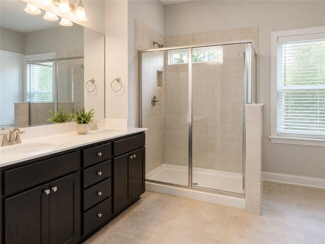 Building Photo - 2559 Irwell Way