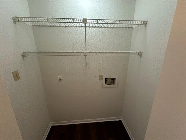Building Photo - 12314 Abney Dr