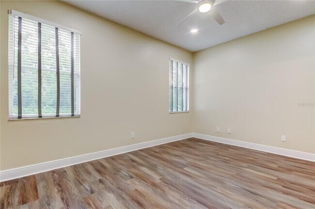 Building Photo - 6101 Lanshire Dr