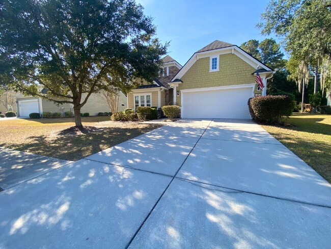 Building Photo - Three-bedroom ranch style home located in Baynard Park!