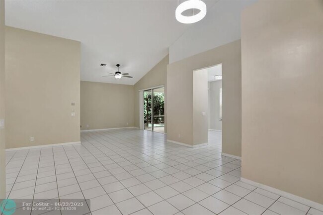 Building Photo - 6455 NW 78th Dr