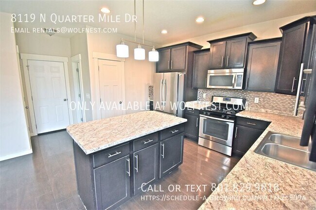 Building Photo - 8119 N Quarter Mile Dr-