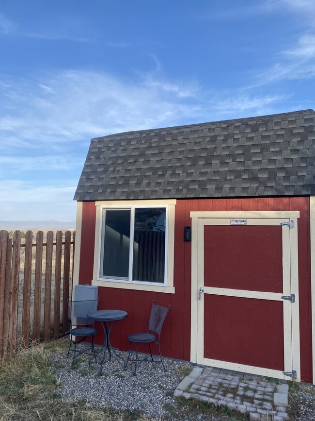 Building Photo - 115 Gold Rush Trail