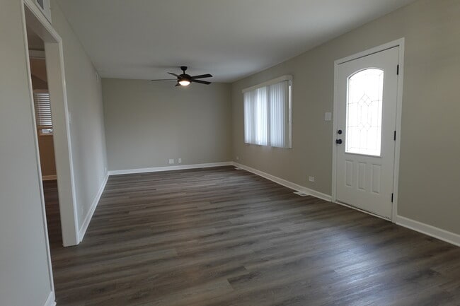 Building Photo - 3118 Martin Ave