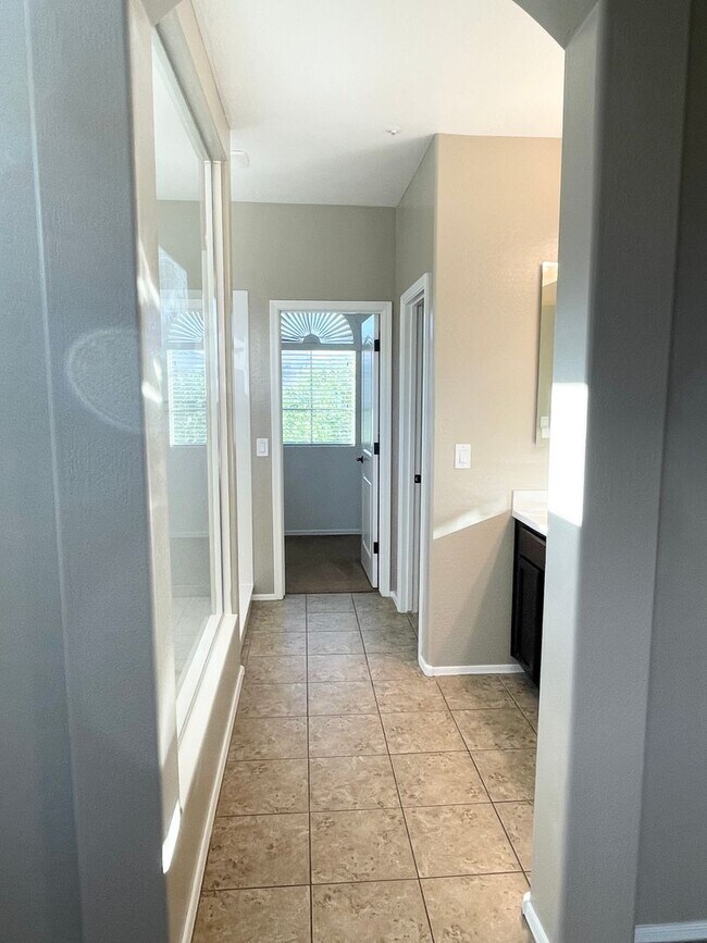 Building Photo - 3454 E Azalea Dr