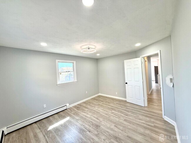 Building Photo - 35 Fiat Ave