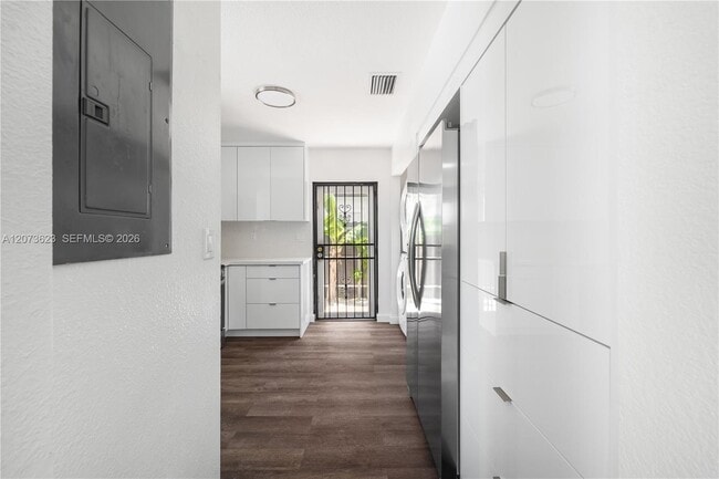 Building Photo - 10204 SW 173rd St