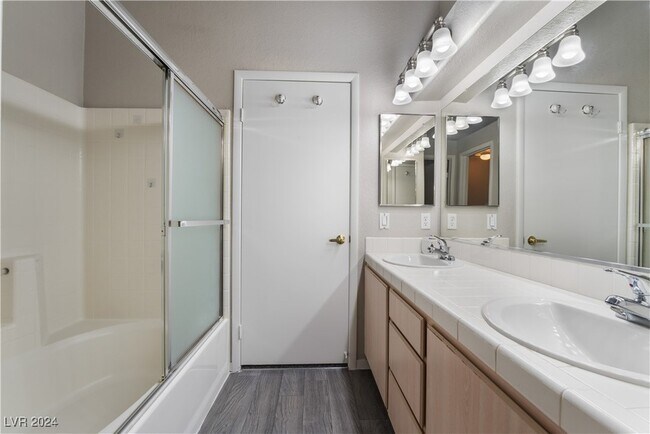 Building Photo - 5000 Red Rock St