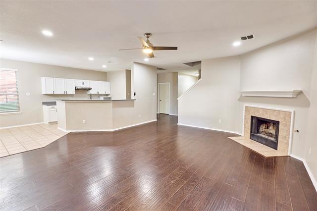 Building Photo - 2840 Clear Creek Dr