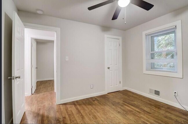 Building Photo - 271 Childs Dr NW