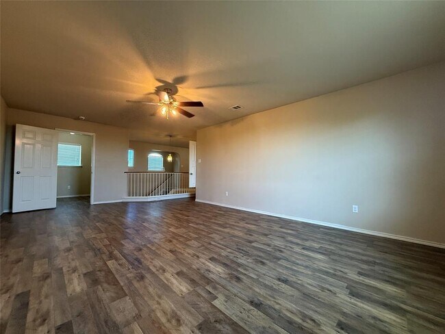 Building Photo - 301 Comal Run