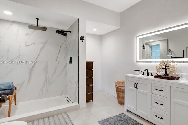 Building Photo - 7616 Elm Ridge Dr