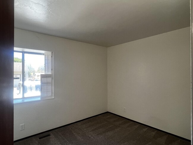 Building Photo - 2808 Harrison Ave