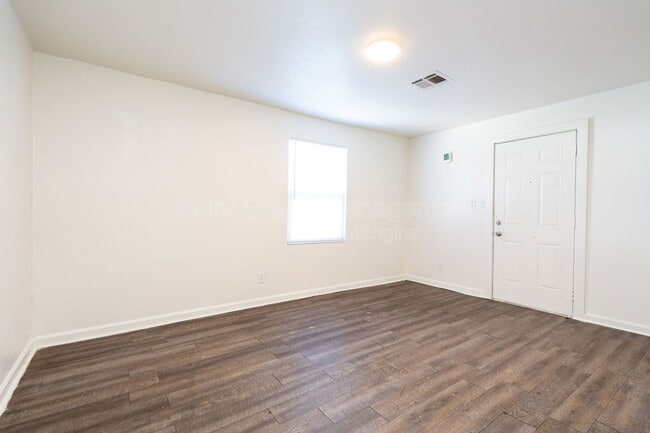 Building Photo - 4471 E Boston Dr