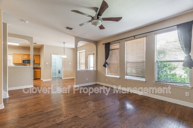 Building Photo - 6323 Big Bend Cove