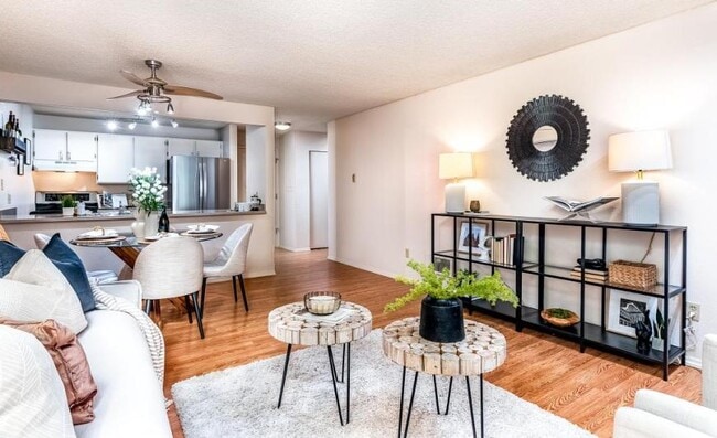Building Photo - 1 bedroom in Seattle WA 98115