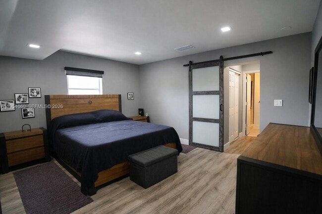 Building Photo - 3200 Coral Springs Dr