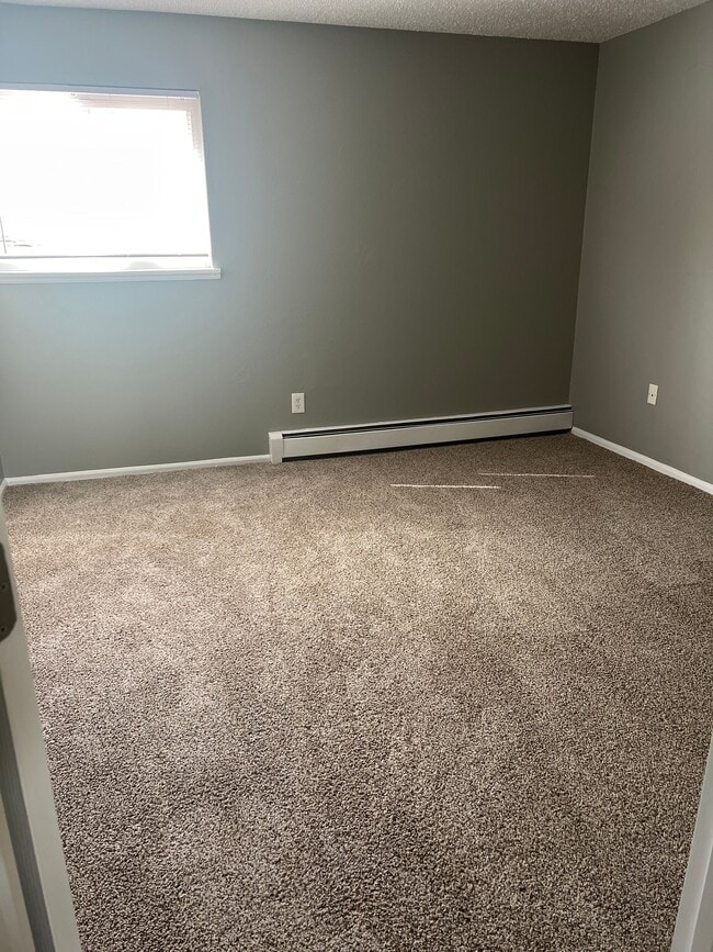 1 BR/ 1 BA - Willowbrook Apartments