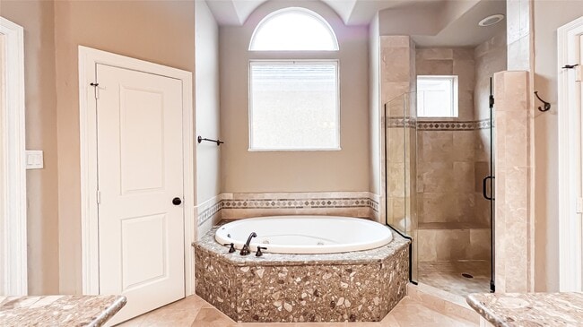 Building Photo - 2418 Ralph St